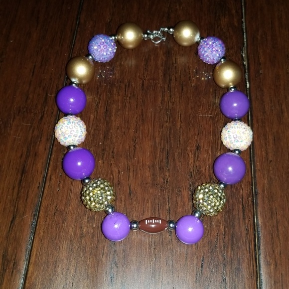 GIRLS BUBBLEGUM NECKLACE - Picture 1 of 6